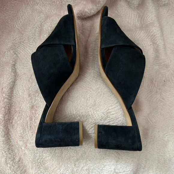 Madewell Suede Crossover Mule Sandals - Picture 7 of 12